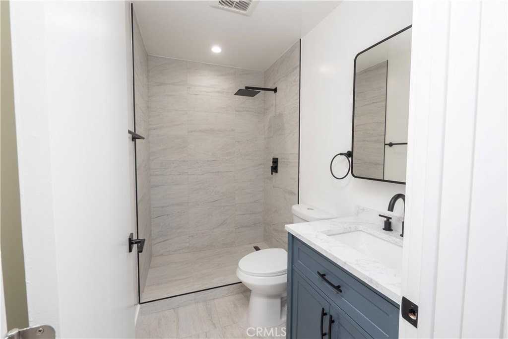 1571 Ricardo St #2 - Photo 6 of 29