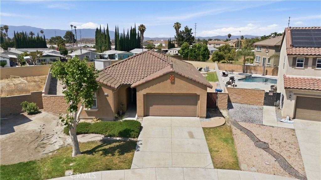12531 Celebration Dr - Photo 2 of 48