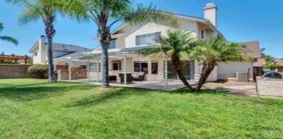 338 Holiday Way - Photo 6 of 8