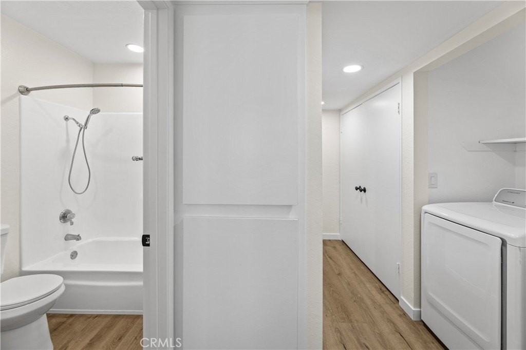 51 Golden Glen St #1 - Photo 5 of 28
