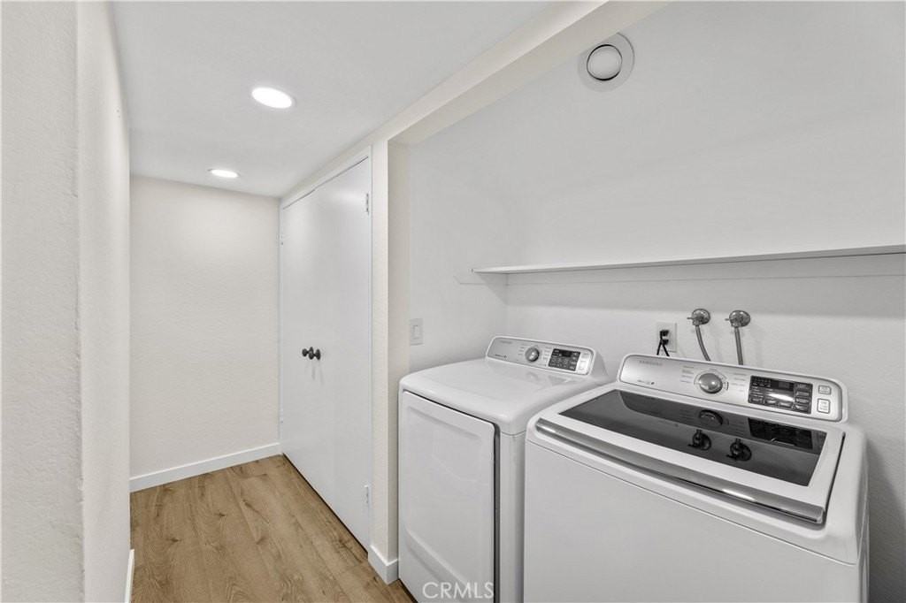51 Golden Glen St #1 - Photo 6 of 28