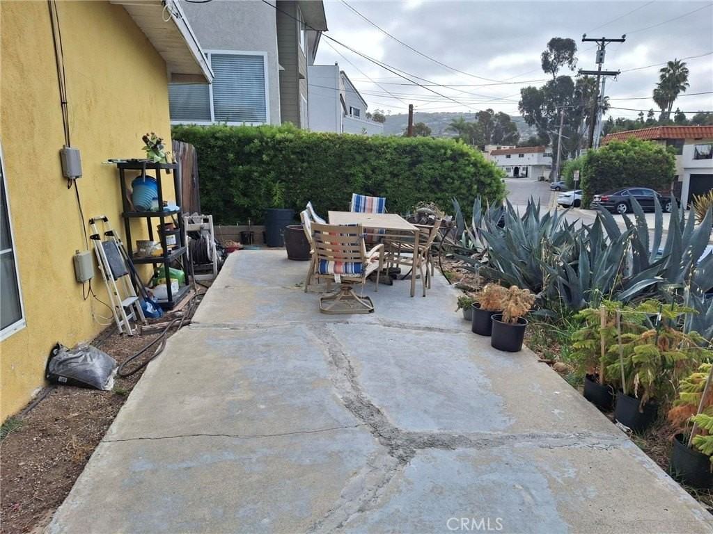 207 La Paloma - Photo 3 of 12