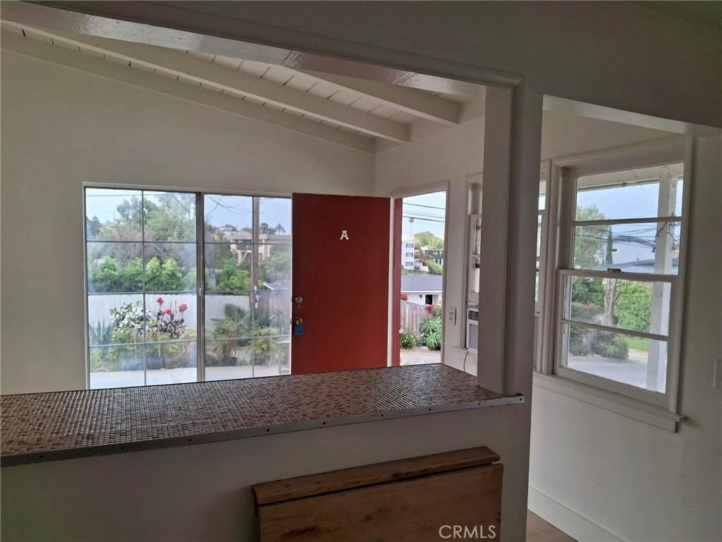 207 La Paloma - Photo 7 of 12