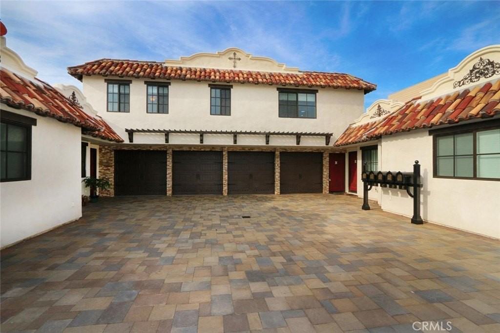 122 Avenida Victoria #B - Photo 2 of 23