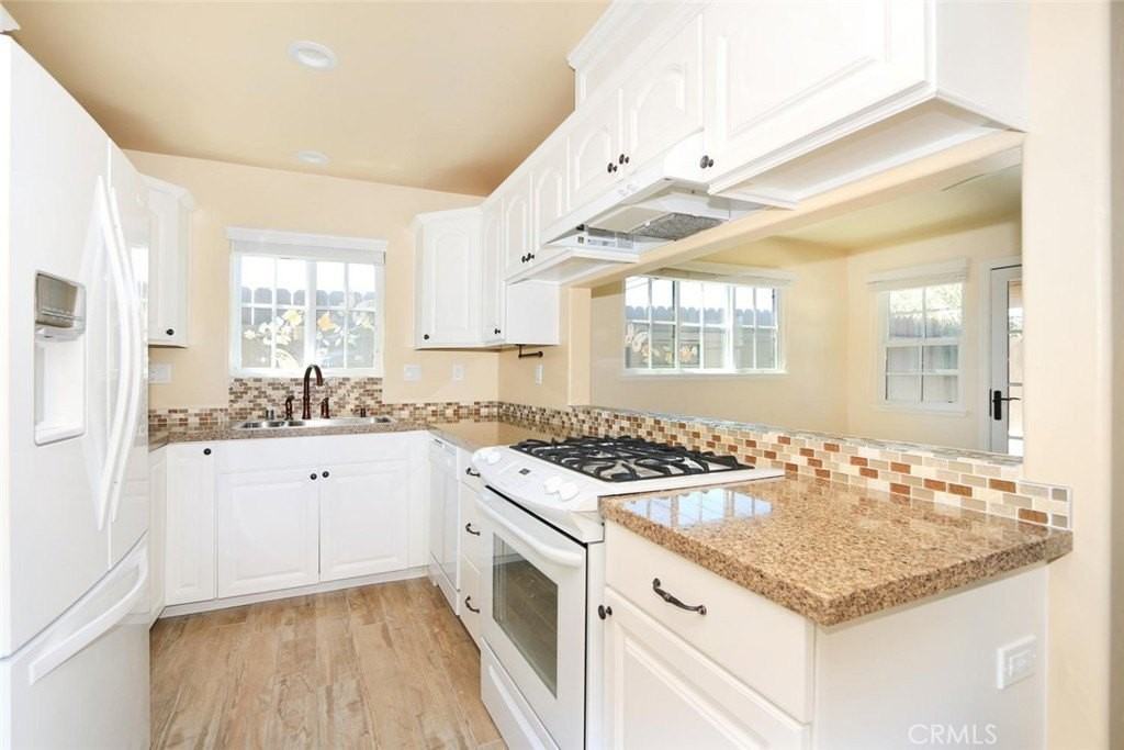122 Avenida Victoria #B - Photo 6 of 23