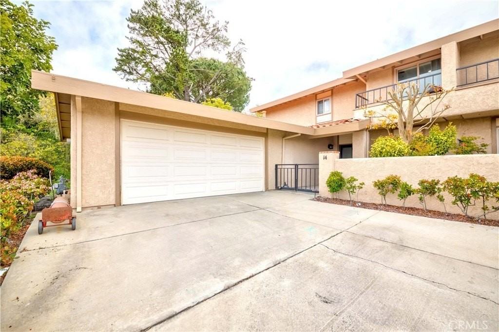 14 Peartree Ln