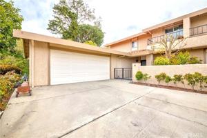 featured image of 14 Peartree Ln