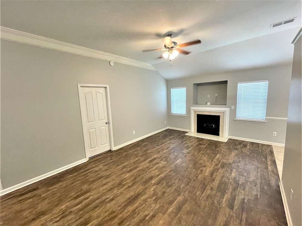 1163 Tufton Place Northwest #2 - Photo 5 of 7