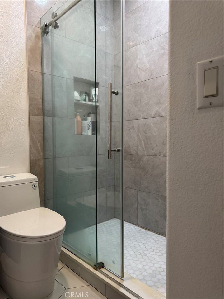 2271 Yarbough Dr - Photo 7 of 19