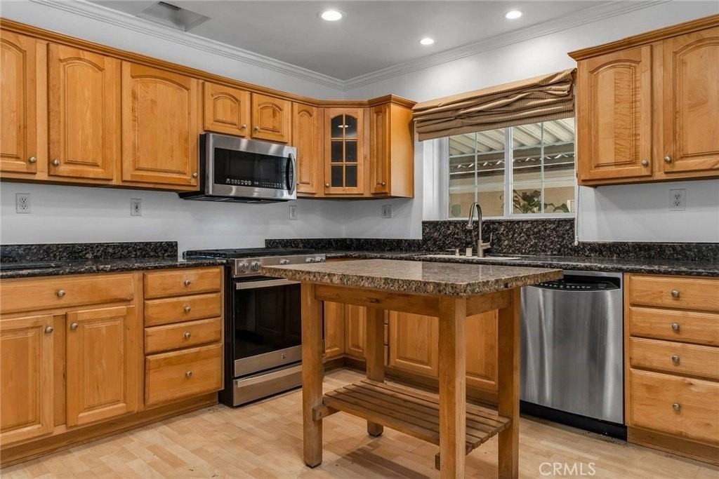 4129 W 134th St - Photo 5 of 18