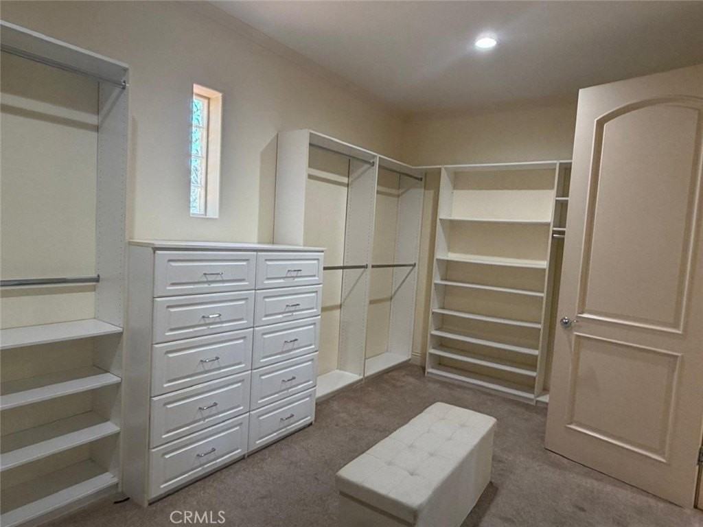 5717 Melvin Ave - Photo 2 of 15