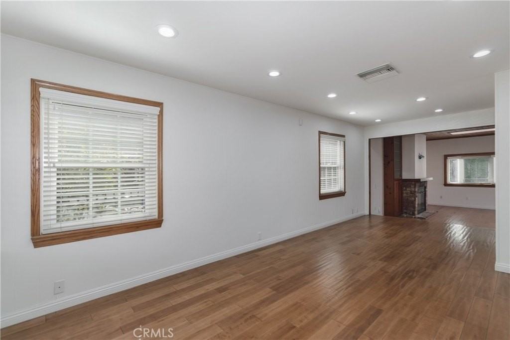 6313 Bluebell Ave - Photo 4 of 21