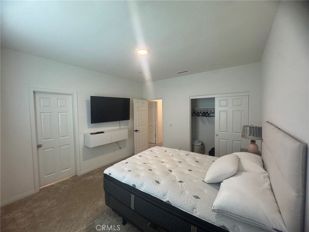 9509 Venetian Way - Photo 6 of 21