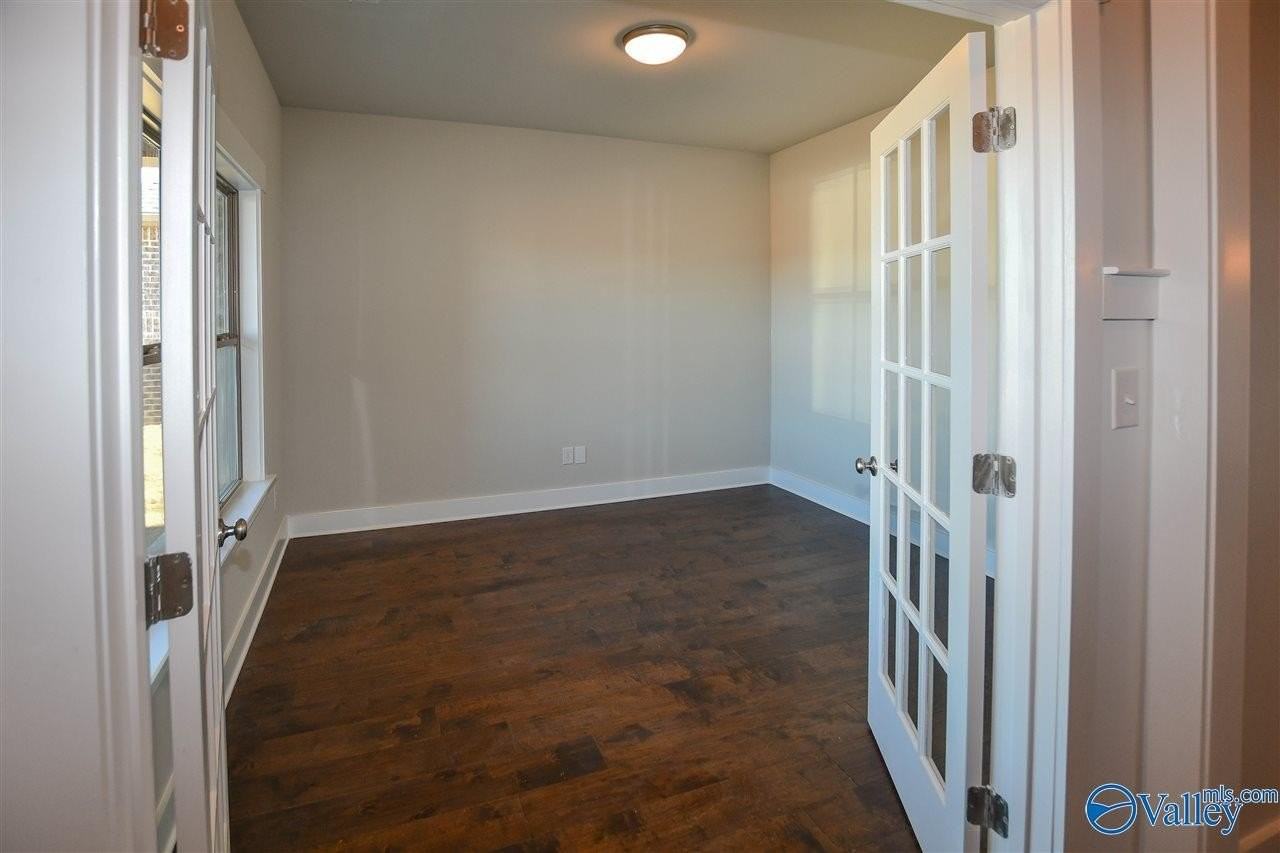 149 Rosemary Ayers Dr - Photo 2 of 18
