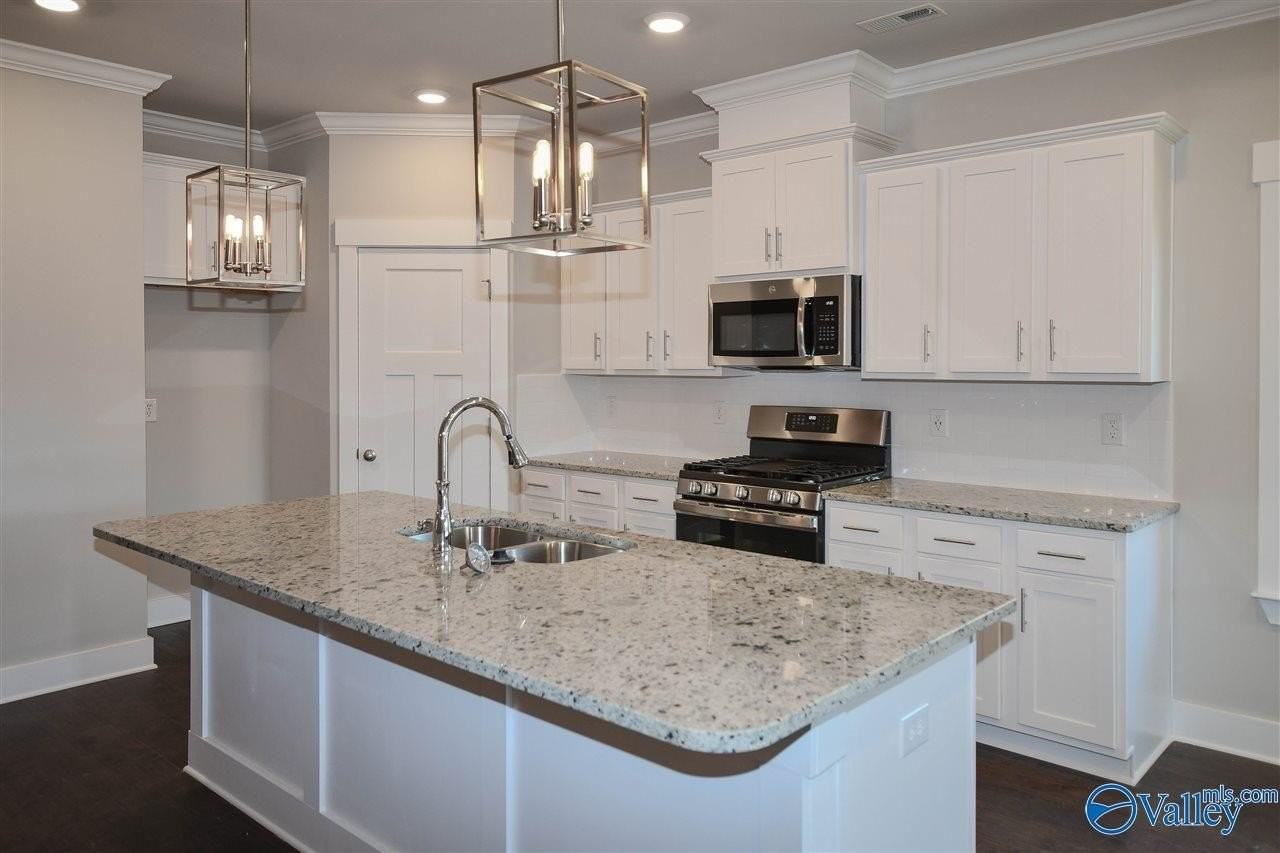 149 Rosemary Ayers Dr - Photo 4 of 18