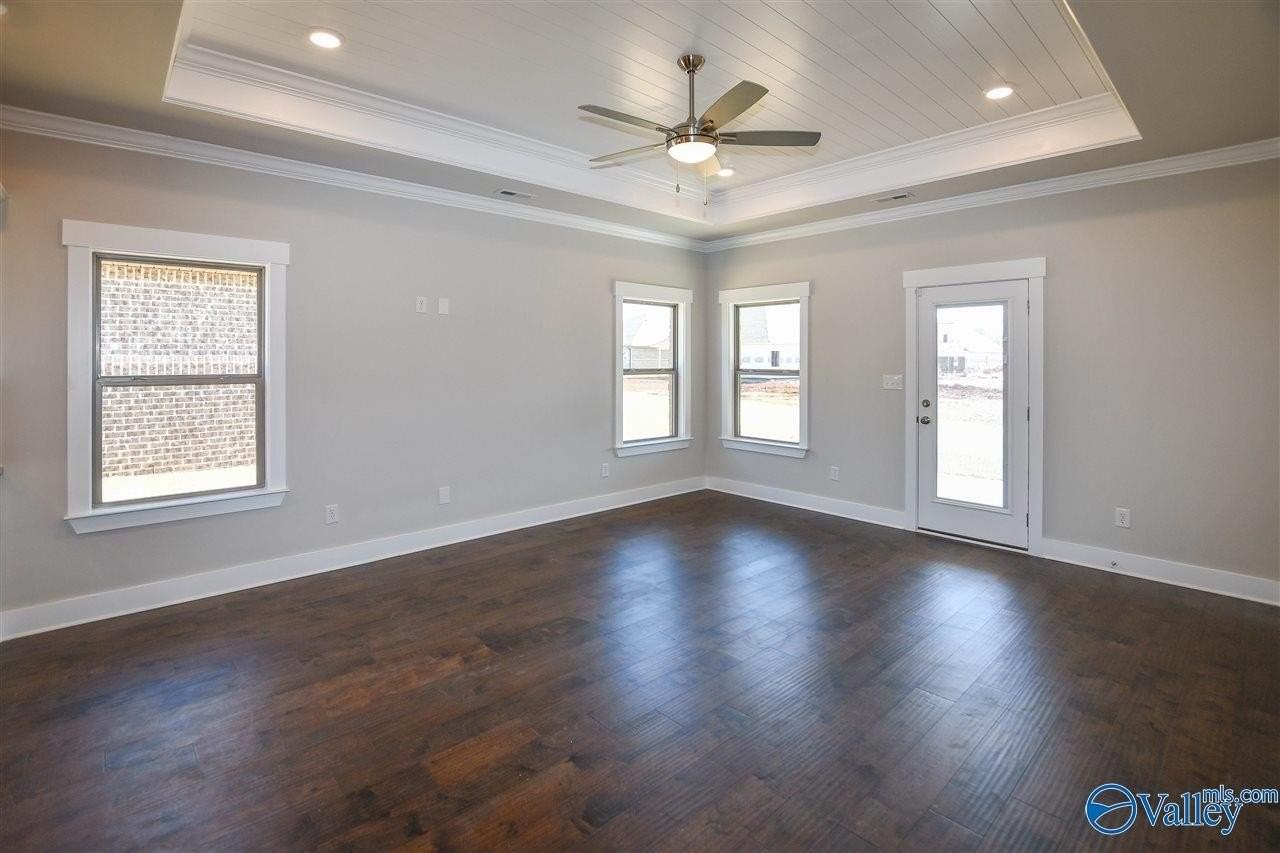 149 Rosemary Ayers Dr - Photo 7 of 18