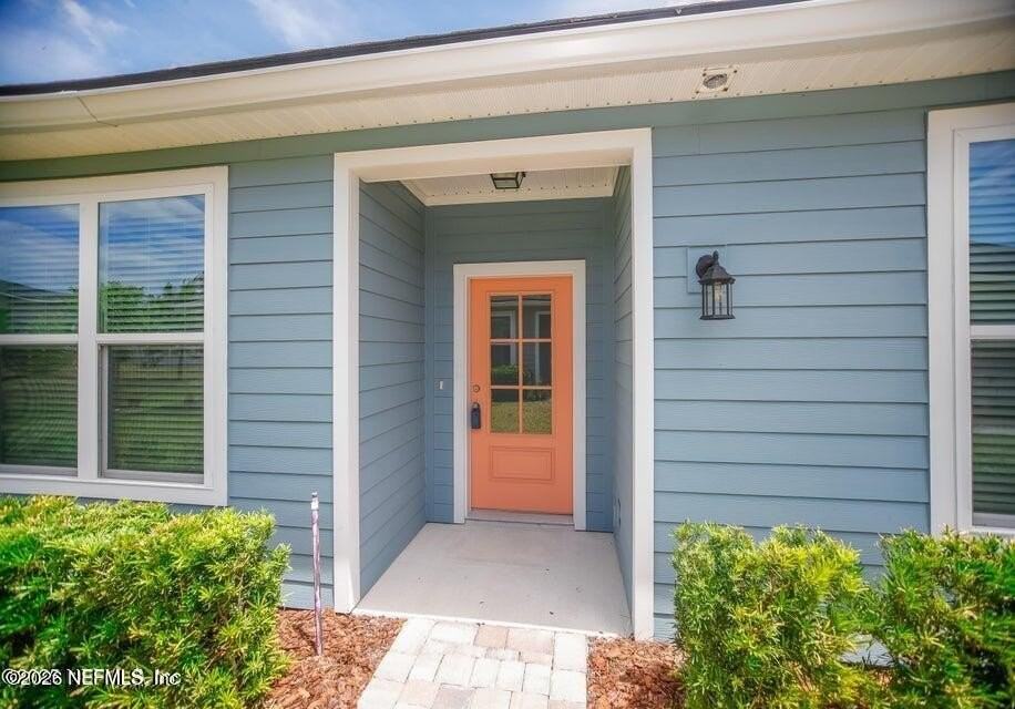 432 Pine Bluff Dr - Photo 2 of 32