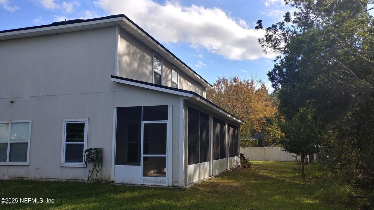 8602 Longford Dr - Photo 2 of 22