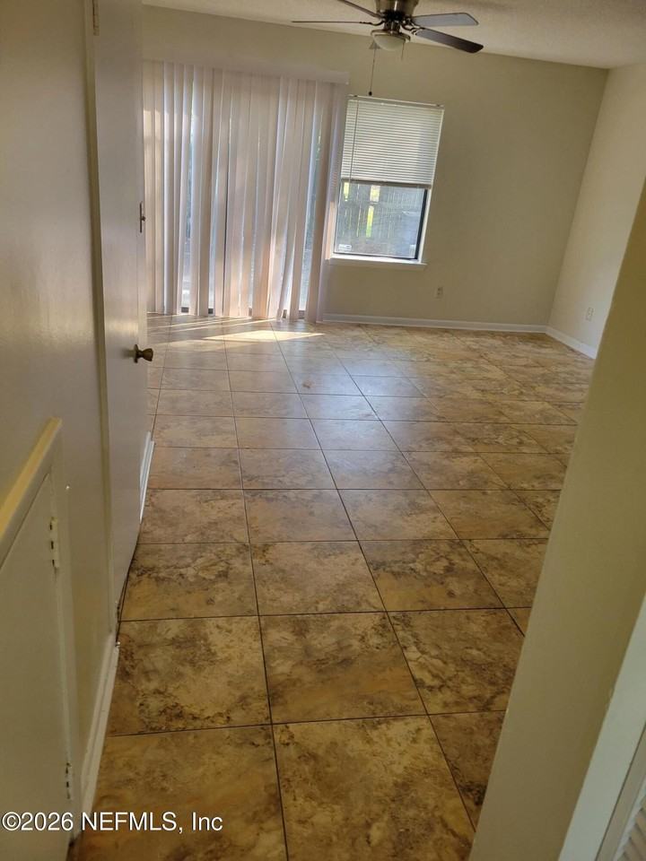 2192 Inwood Ter #1 - Photo 5 of 10