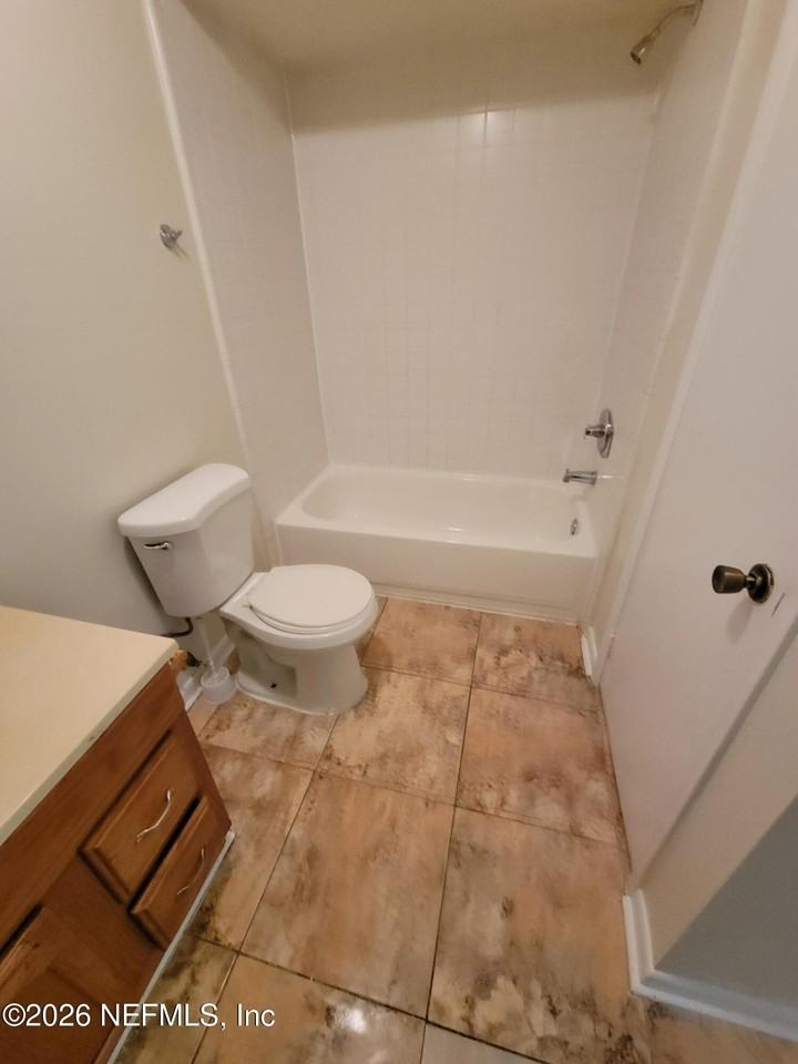 2192 Inwood Ter #1 - Photo 7 of 10
