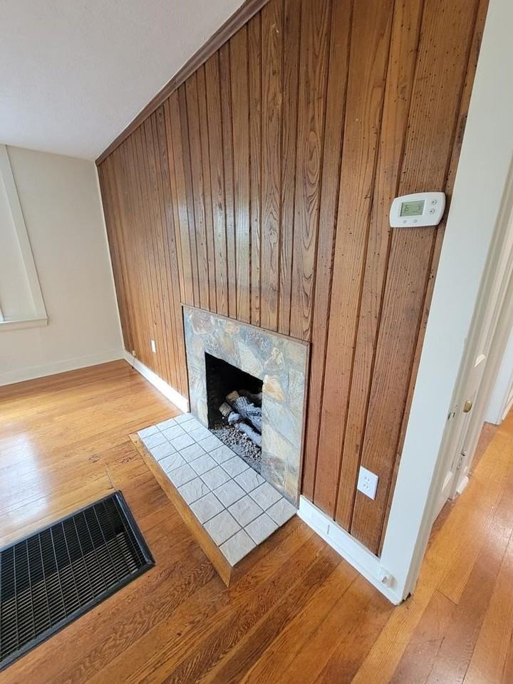 176 Riverside Dr - Photo 7 of 25