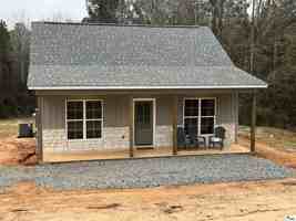 featured image of 630 Brownlee Rd