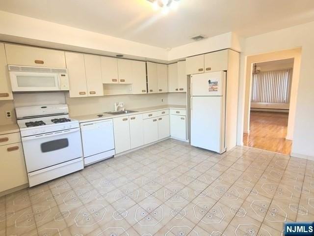 261 Highland Ave #2ndFL - Photo 7 of 22