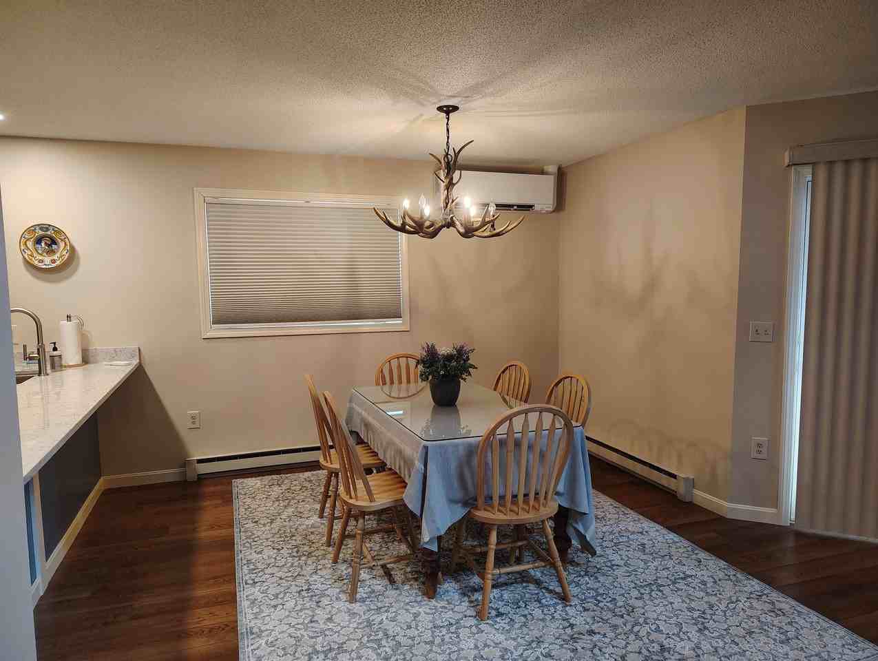 15 Manor Estates Dr #1 - Photo 5 of 21