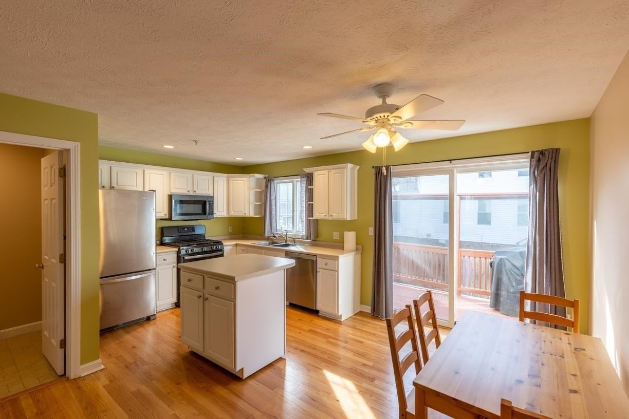204 Washington St #3 - Photo 2 of 27