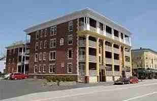 featured image of 610 Union St #401