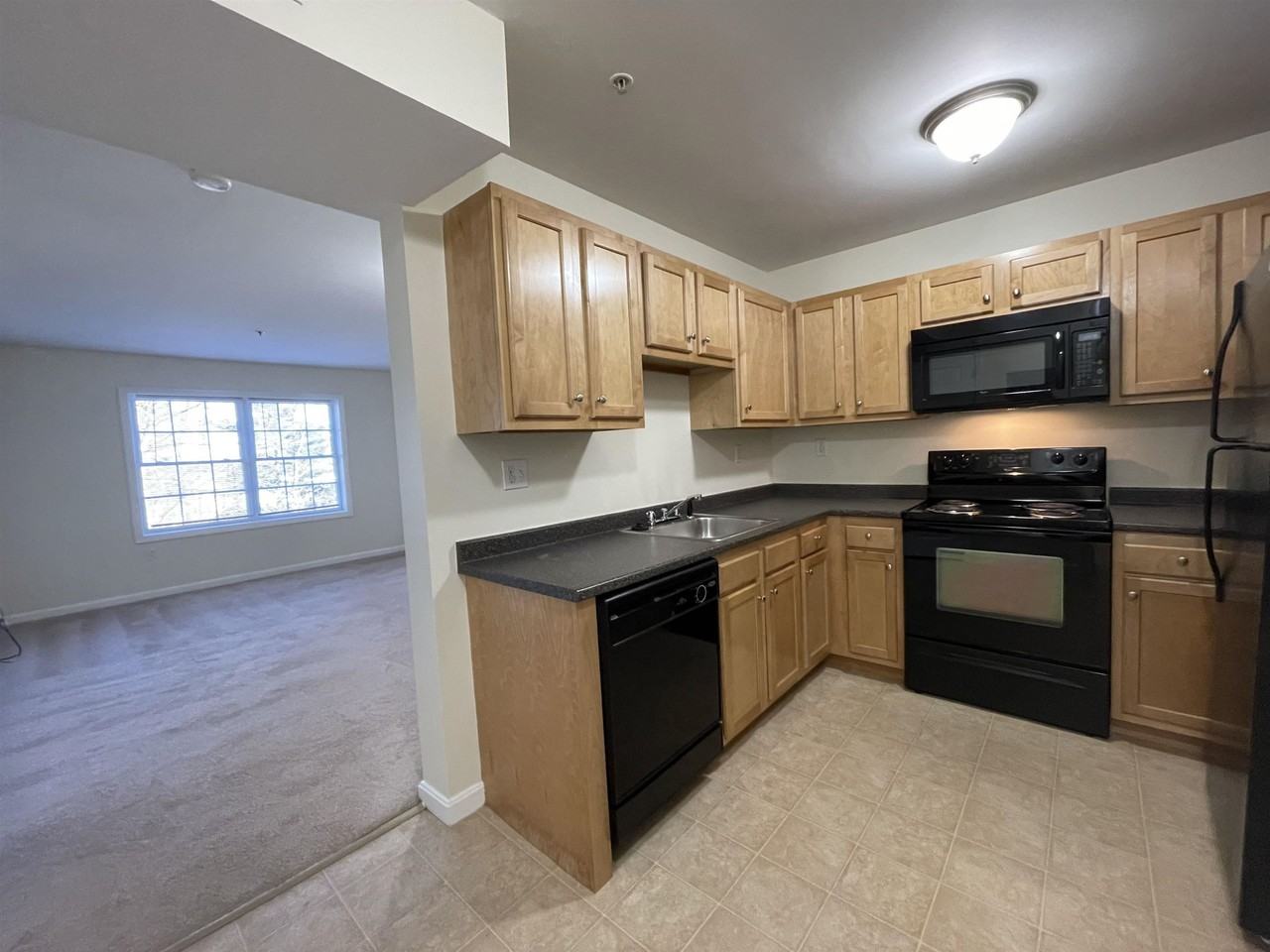 80 Sentinel Ct #304 - Photo 2 of 39