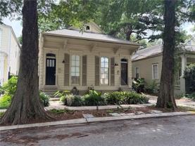 7625 Hampson St - Photo 1 of 1