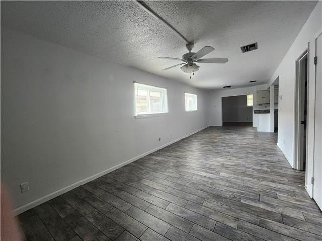 4711 Grammar Ave - Photo 2 of 18