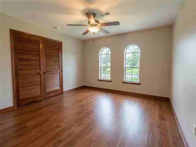 517 Rosa Ave - Photo 4 of 30