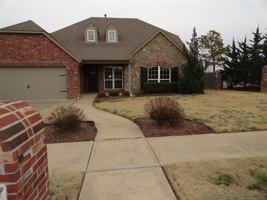 featured image of 11017 S Lawrence St