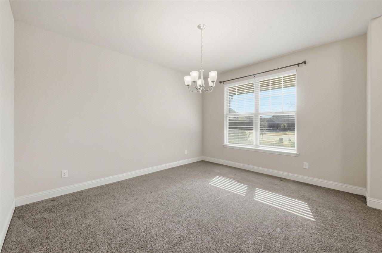 5460 Blue Quail Dr - Photo 3 of 31
