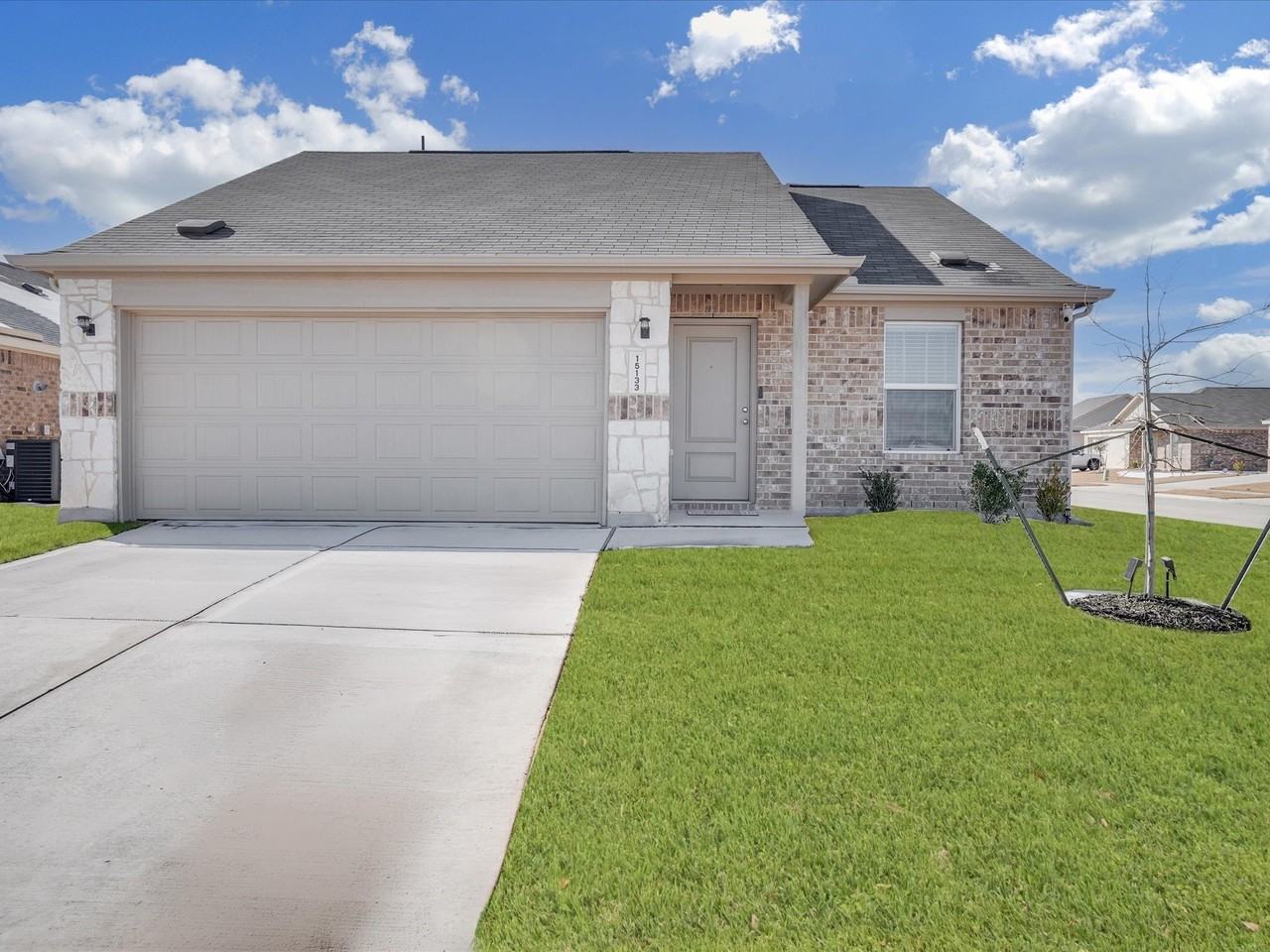 15133 Hacienda Post Trl - Photo 2 of 35