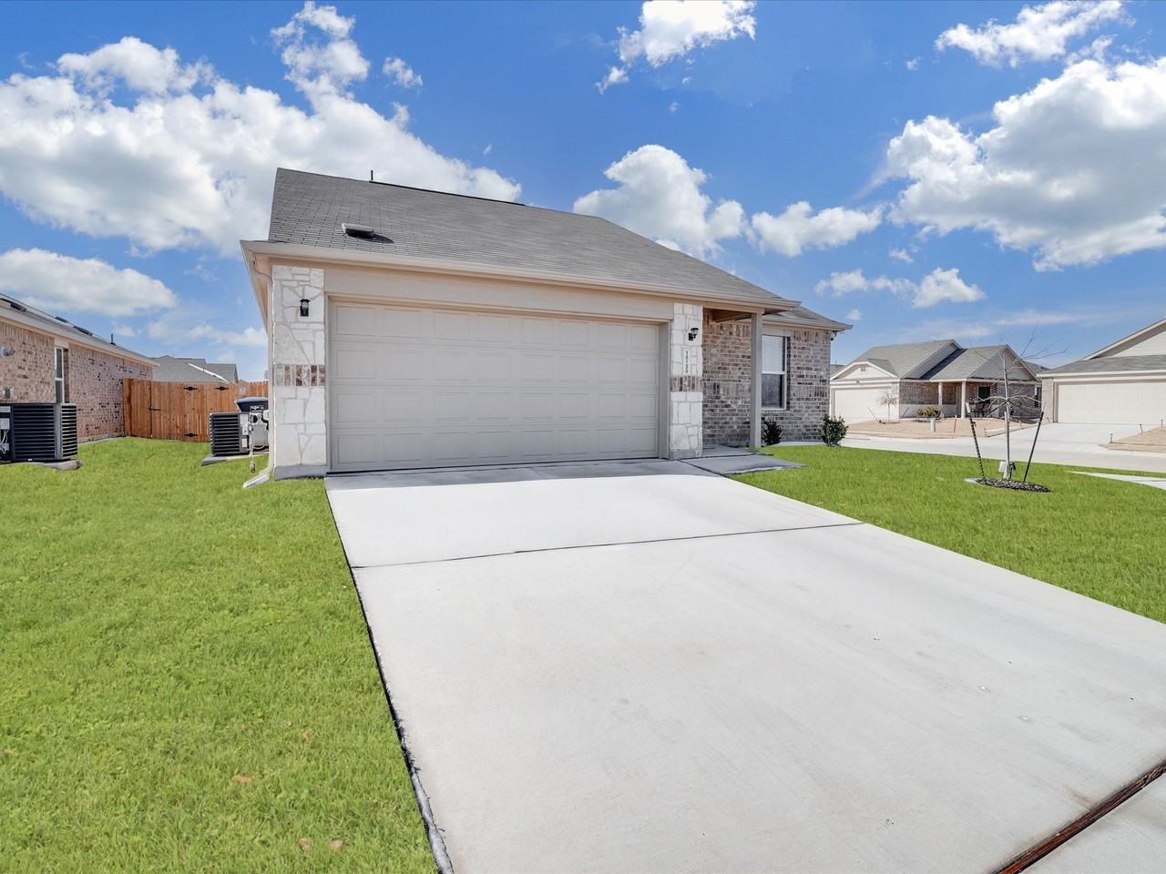 15133 Hacienda Post Trl - Photo 3 of 35