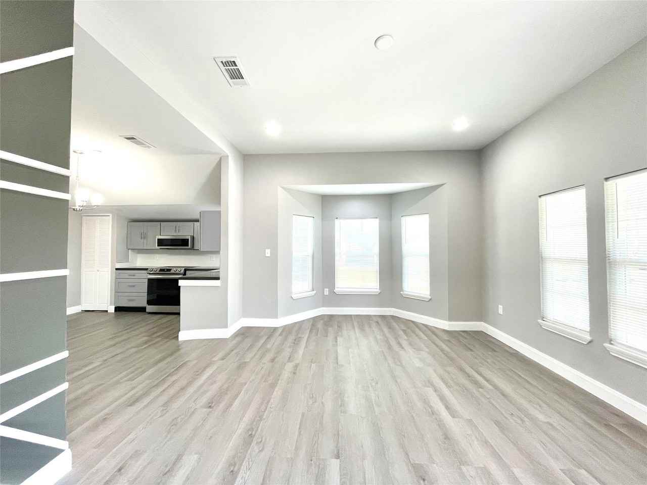 1808 Oneal St #B - Photo 4 of 22