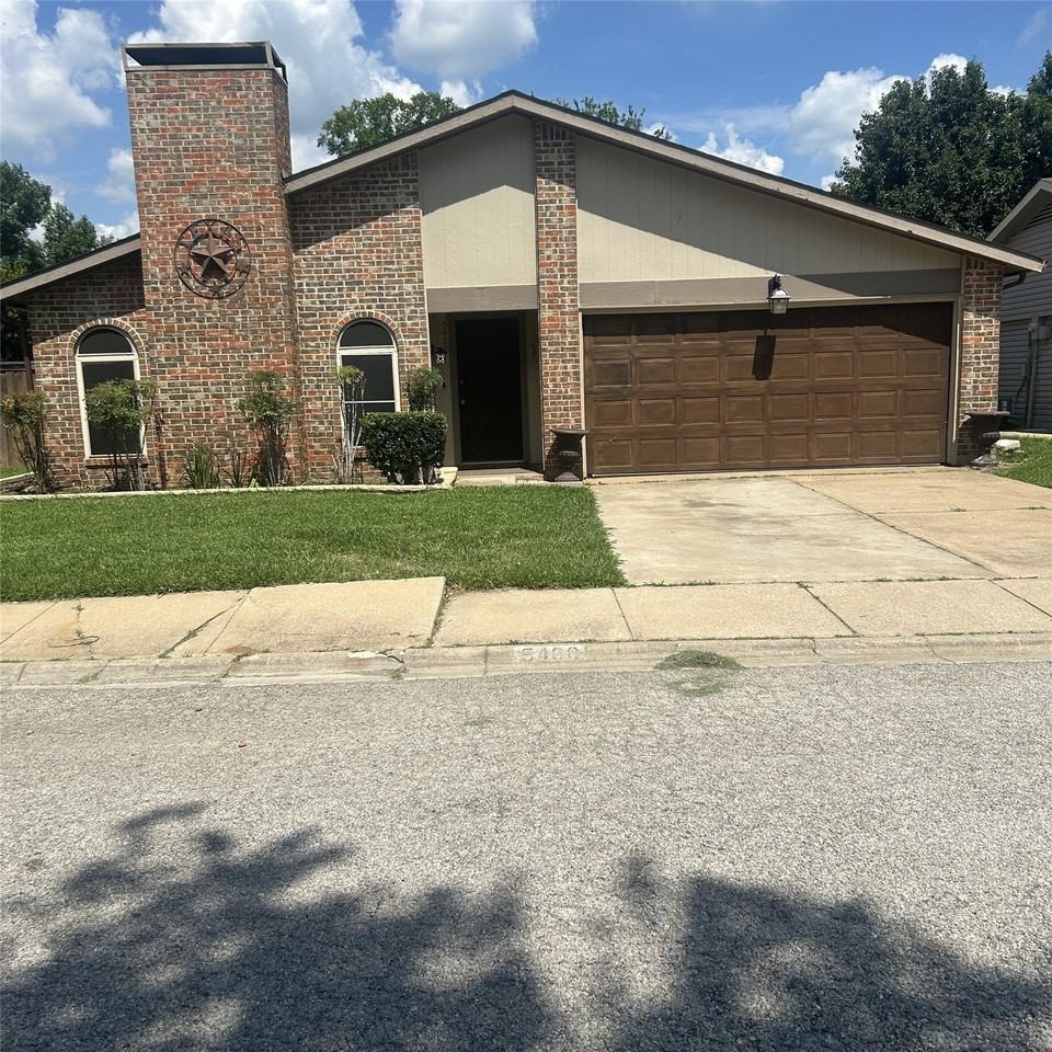 5408 Princess Ct - Photo 2 of 17