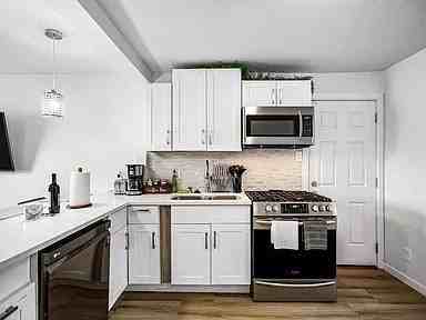 2254 Areba St - Photo 5 of 8