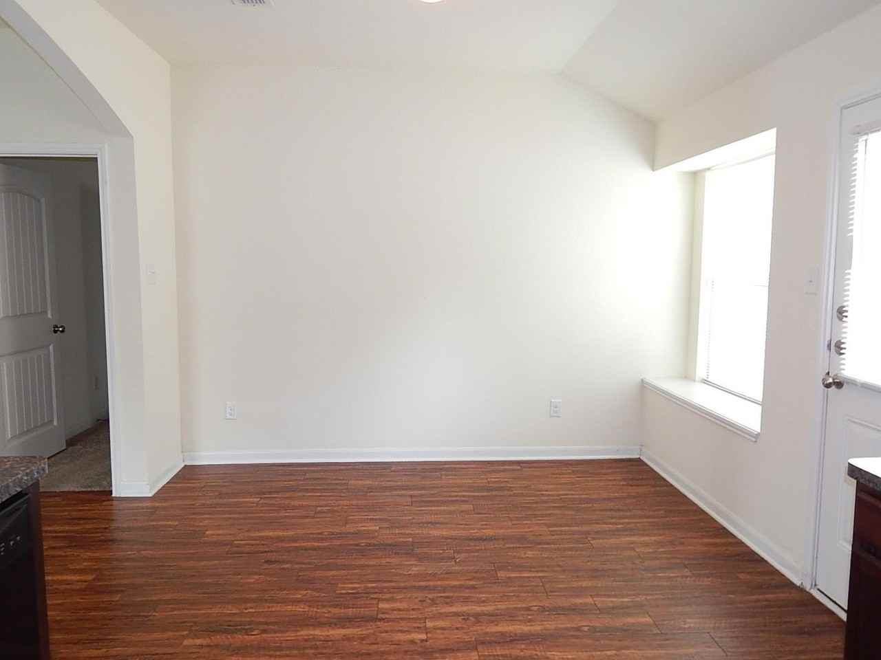 4029 Saint Christian St - Photo 7 of 17