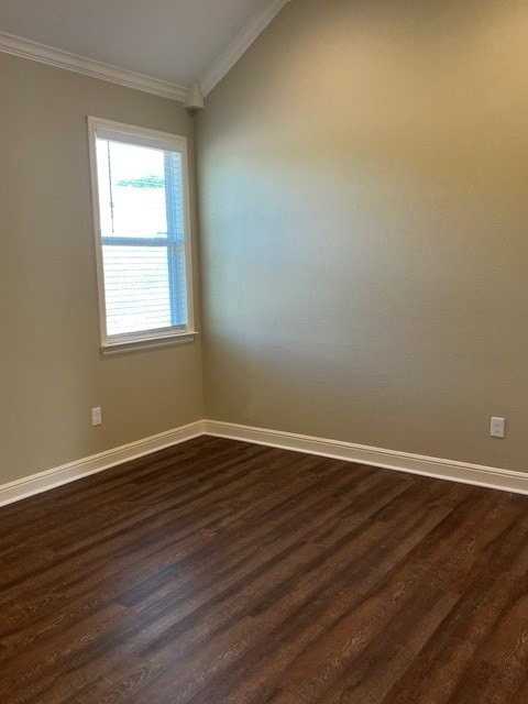 12604 Plassmeyer Ct - Photo 7 of 13
