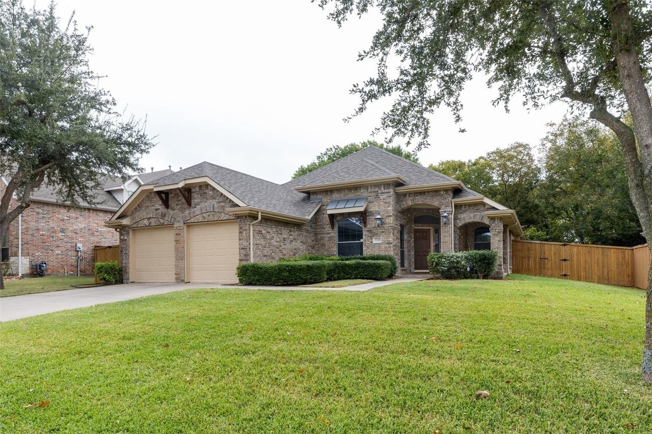 3508 Summerfield Dr - Photo 3 of 30