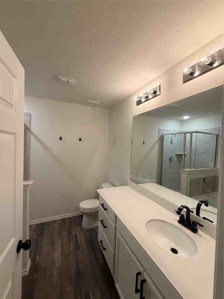 9108 Lookout Pt - Photo 6 of 17