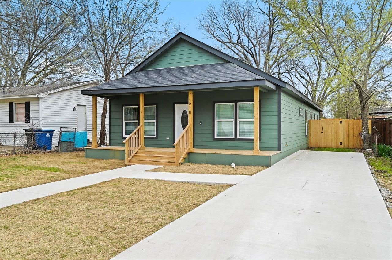 618 Star St - Photo 2 of 40