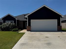 featured image of 331 Sophia Ln
