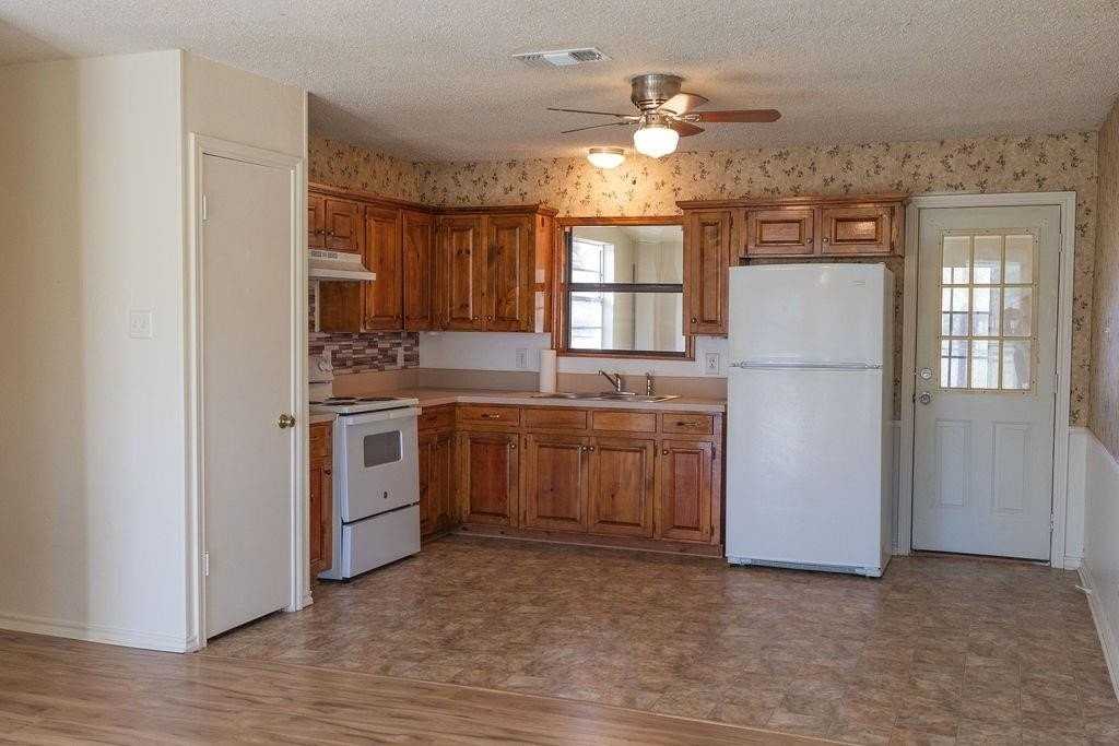 571 Vz County Road 3211 - Photo 4 of 22