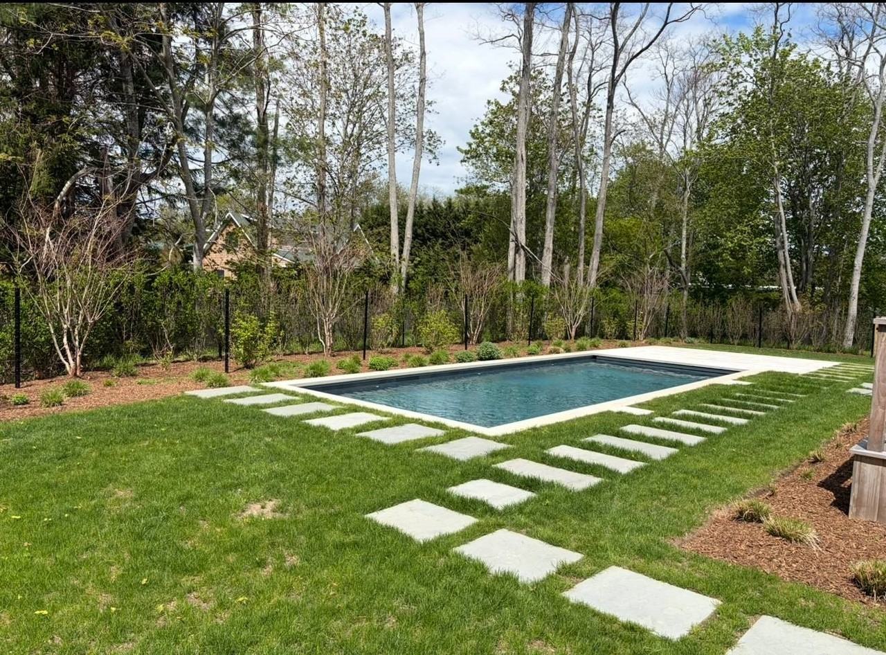 56 N Menantic Rd #B - Photo 5 of 20