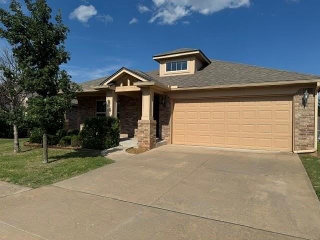 2909 Lerkim Ln - Photo 2 of 36